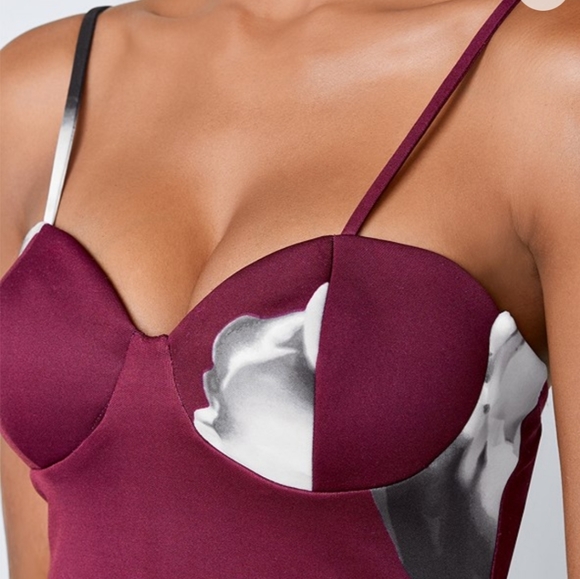 Venus High Slit Dress Large - Picture 3 of 8